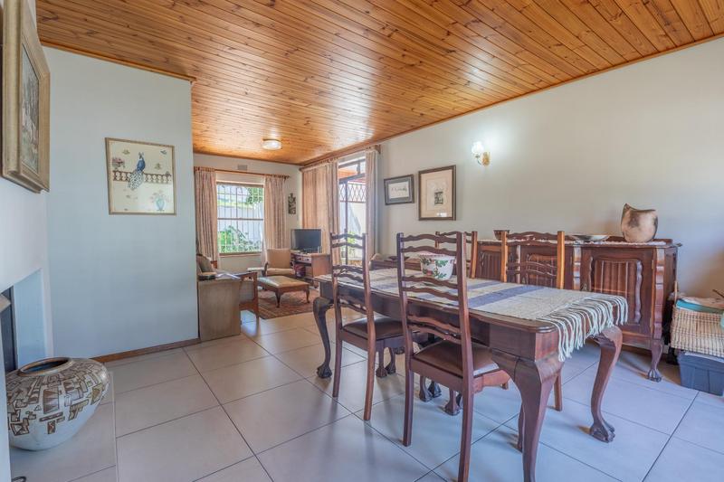 2 Bedroom Property for Sale in Die Boord Western Cape